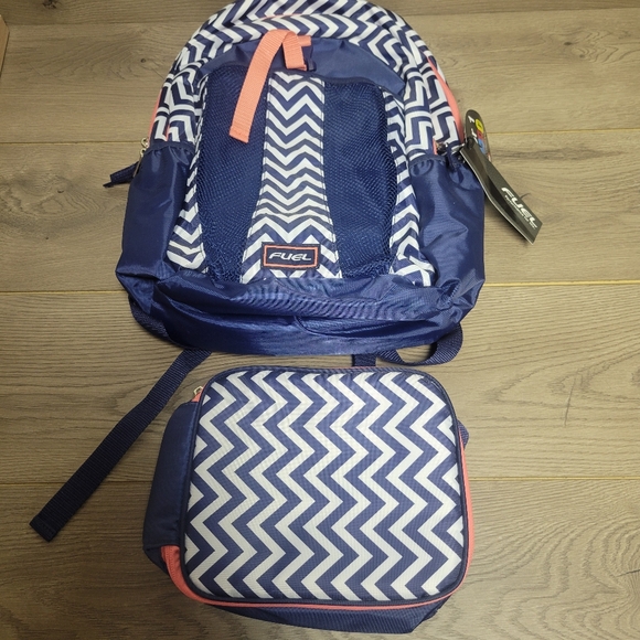 NWT Fuel backpack with matching lunchbox - Picture 4 of 8